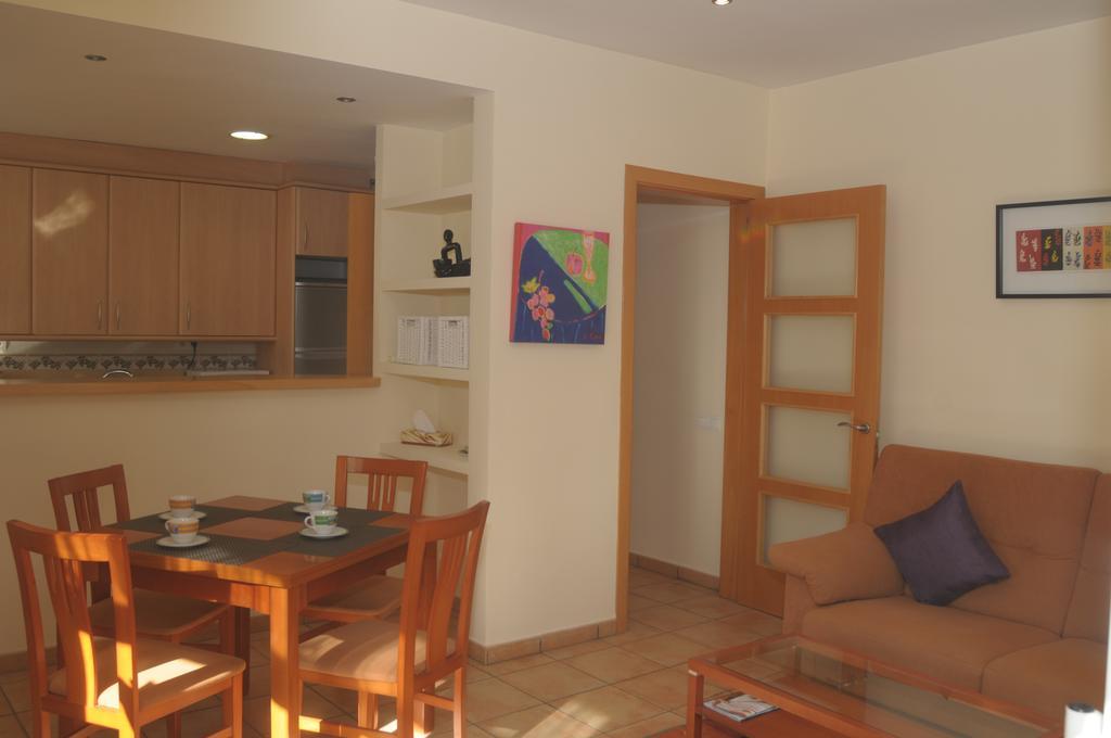 Apartaments Villa Conchi Sitges Luaran gambar